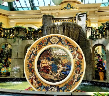 adorned plate bellagio conservatory